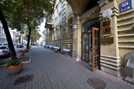 Афиша на июнь 2017. Новый театр на Печерске Афиша на июнь 2017. Новый театр на Печерске