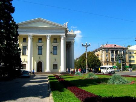 Далі - тиша. Театр ім. В.Г. Магара Далі - тиша. Театр ім. В.Г. Магара